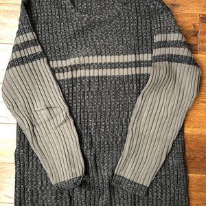 Men’s sweater